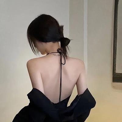 阿黛服装